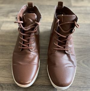 Ben Sherman Boots